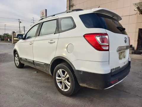 BAIC S3