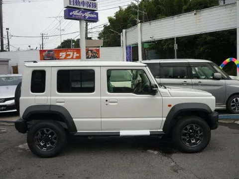Suzuki Jimny Nomade