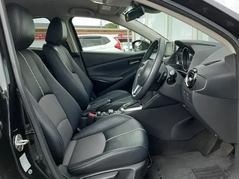 Mazda Mazda2 (Demio)
