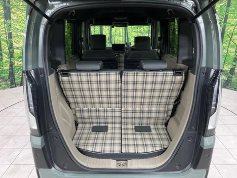 Honda N-BOX Joy