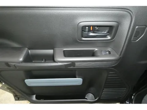 Suzuki Spacia Base