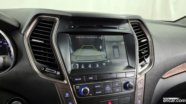 Hyundai Grand Santa Fe (Maxcruz)