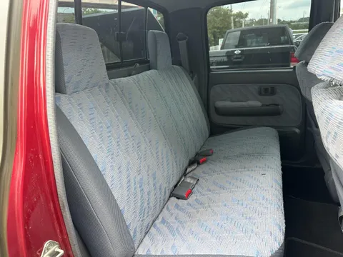 Toyota Hilux Sports Pick Up