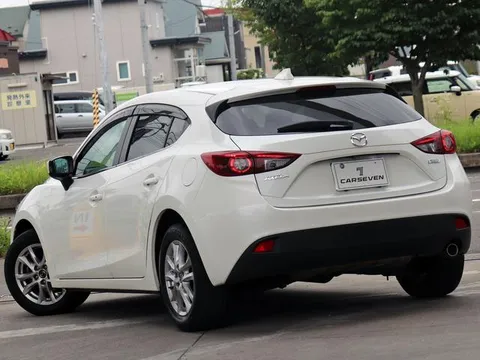 Mazda Axela Sport