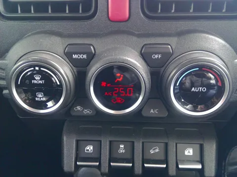 Suzuki Jimny Sierra