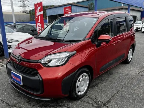 Toyota Sienta