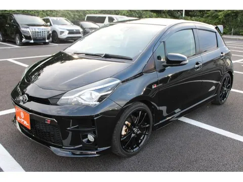 Toyota Yaris (Vitz)
