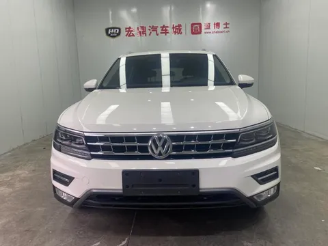 Volkswagen Tiguan L