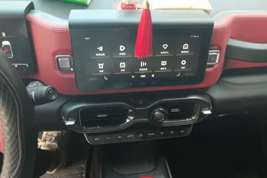 Geely Icon