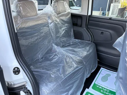 Mitsubishi Delica Mini