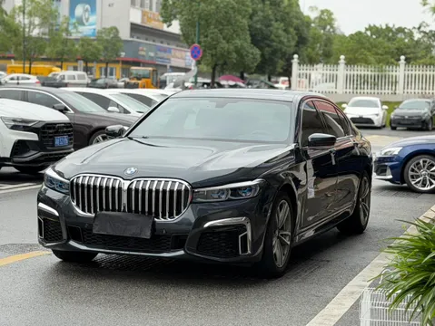 BMW 7-Series