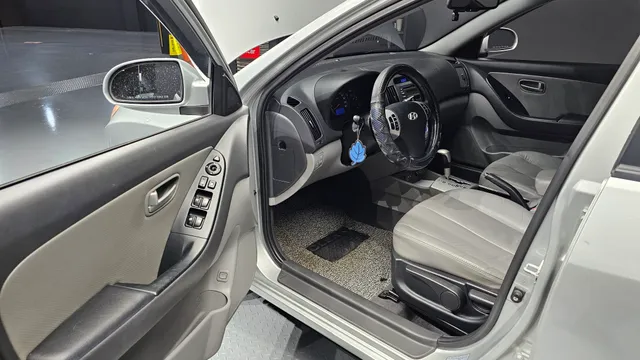 Hyundai Elantra (Avante)