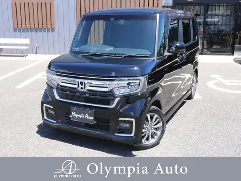 Honda N-BOX Custom