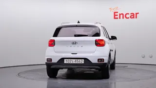 Hyundai Venue