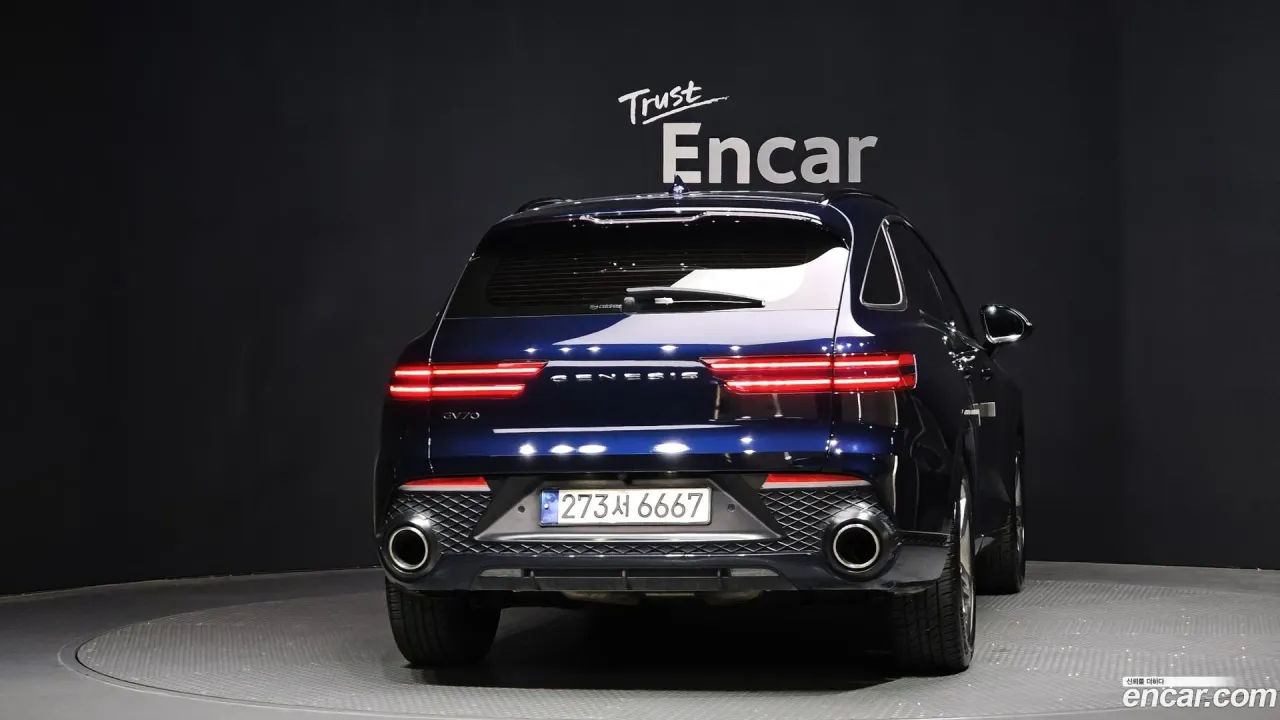 Genesis GV70