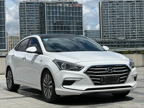 Hyundai Mistra