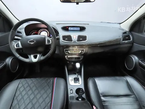 Renault SM3