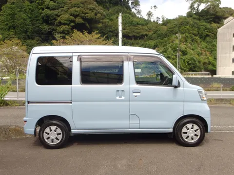 Daihatsu Hijet Cargo