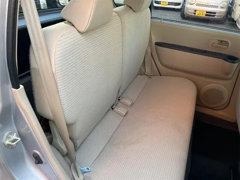 Nissan Otti