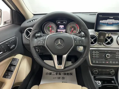 Mercedes-Benz GLA-Class