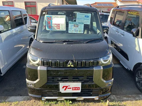 Mitsubishi Delica Mini