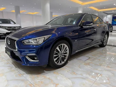 Infiniti Q50L