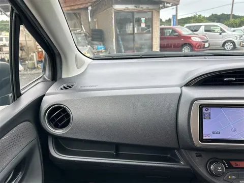Toyota Yaris (Vitz)