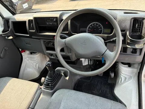 Mitsubishi Minicab Truck