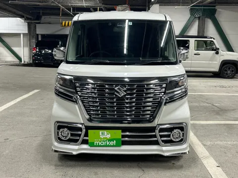 Suzuki Spacia Custom