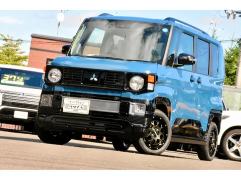 Mitsubishi Delica Mini