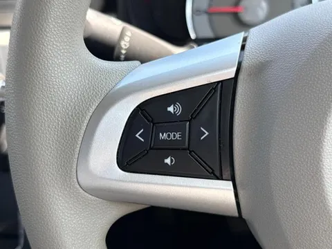 Daihatsu Mira Tocot