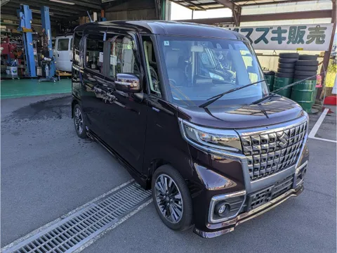 Suzuki Spacia Custom