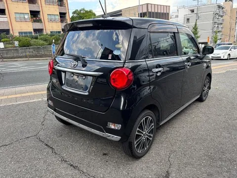 Toyota Pixis Joy