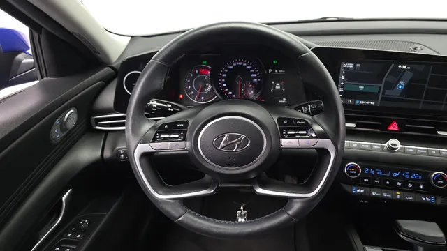 Hyundai Elantra (Avante)