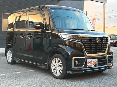 Suzuki Spacia Custom