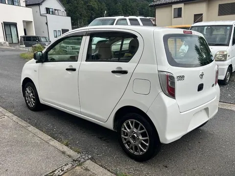 Toyota Pixis Epoch