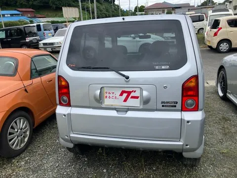 Daihatsu Naked