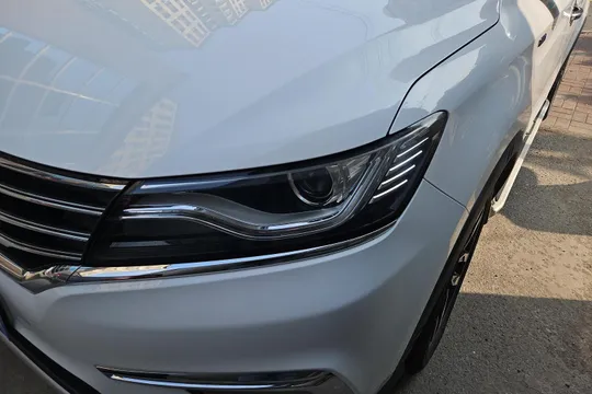 Roewe RX5
