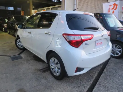 Toyota Yaris (Vitz)