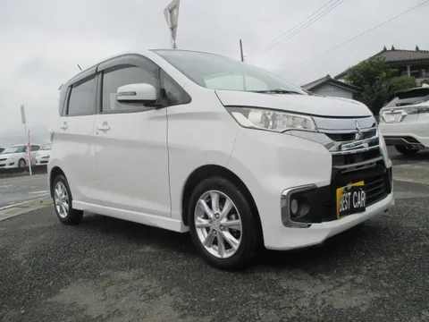 Mitsubishi eK Custom