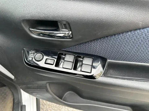 Mitsubishi eK X