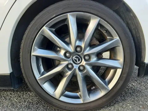 Mazda Axela Sport