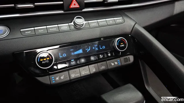 Hyundai Elantra (Avante)