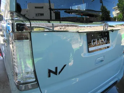Honda N-BOX Slash