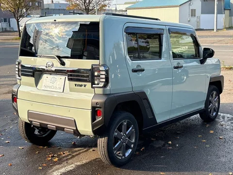 Daihatsu Taft