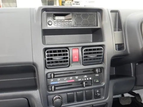 Nissan Clipper Truck