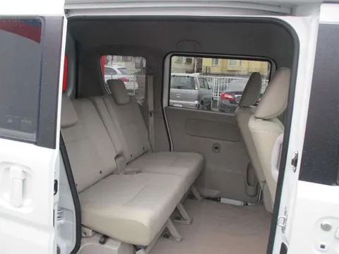 Nissan Clipper Rio