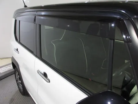 Mazda Flair Crossover