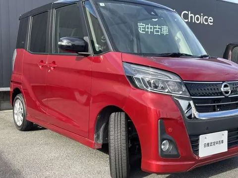 Nissan Dayz Roox
