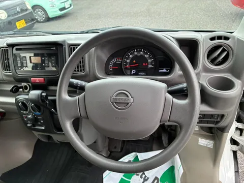 Nissan Clipper
